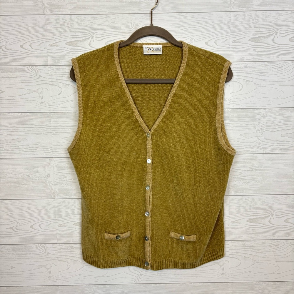 Vintage Sportfolio by Marcia Sweater Tan Vest Size Small